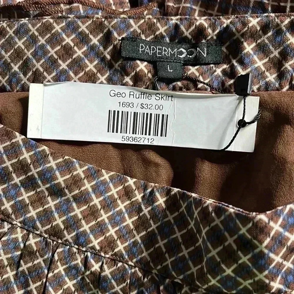 Papermoon Geometric Tiered Ruffled Mini Skirt Size L - Picture 3 of 6